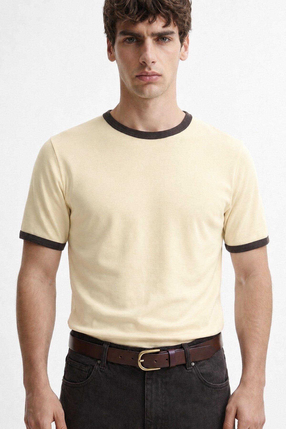 Kontrast Yaka Erkek T-Shirt