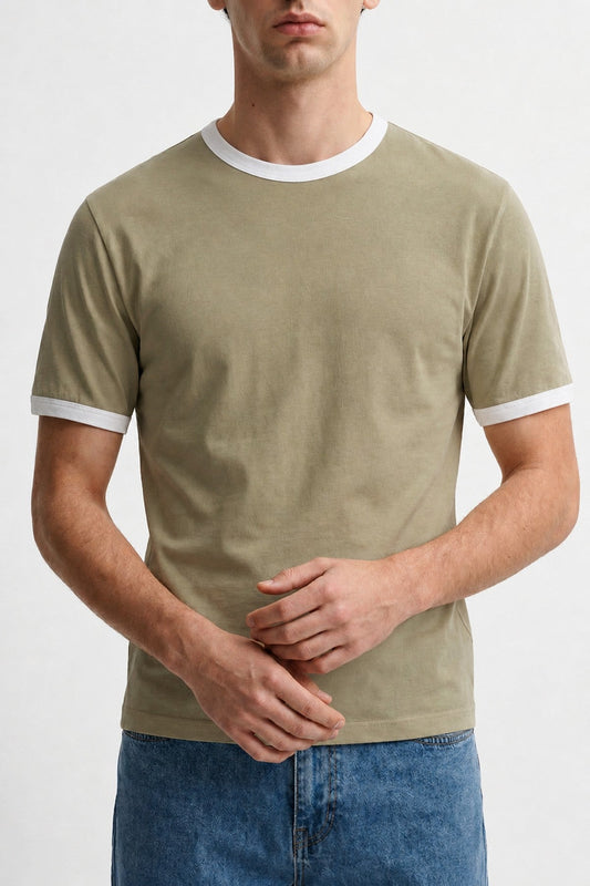 Kontrast Yaka Erkek T-Shirt