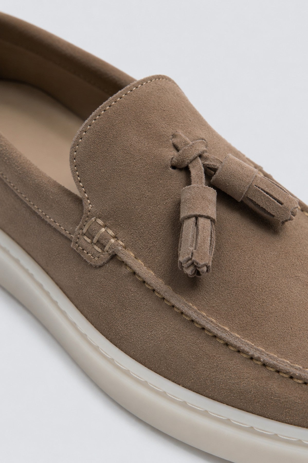Püsküllü %100 Süet Loafer
