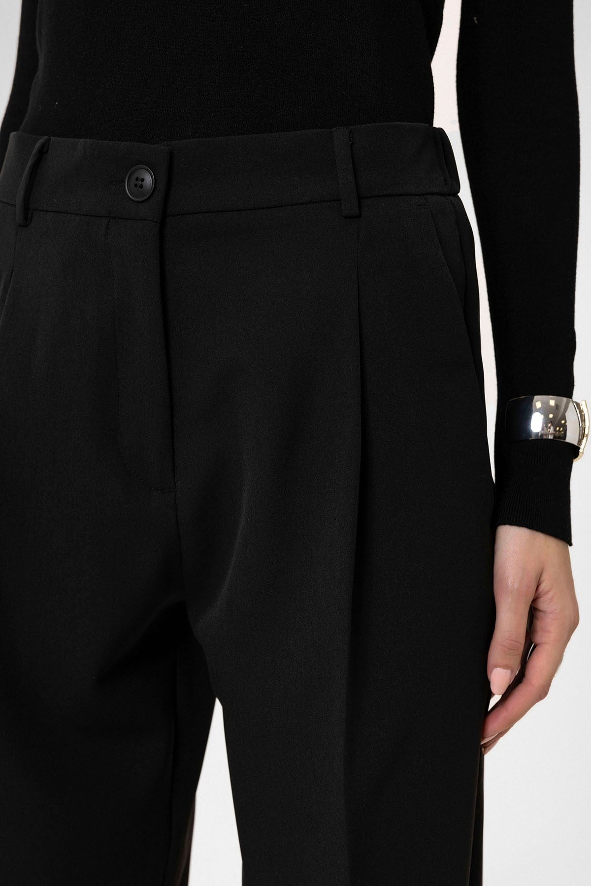Antioch Kadın Yüksek Bel Straight Fit Kısa Pantolon