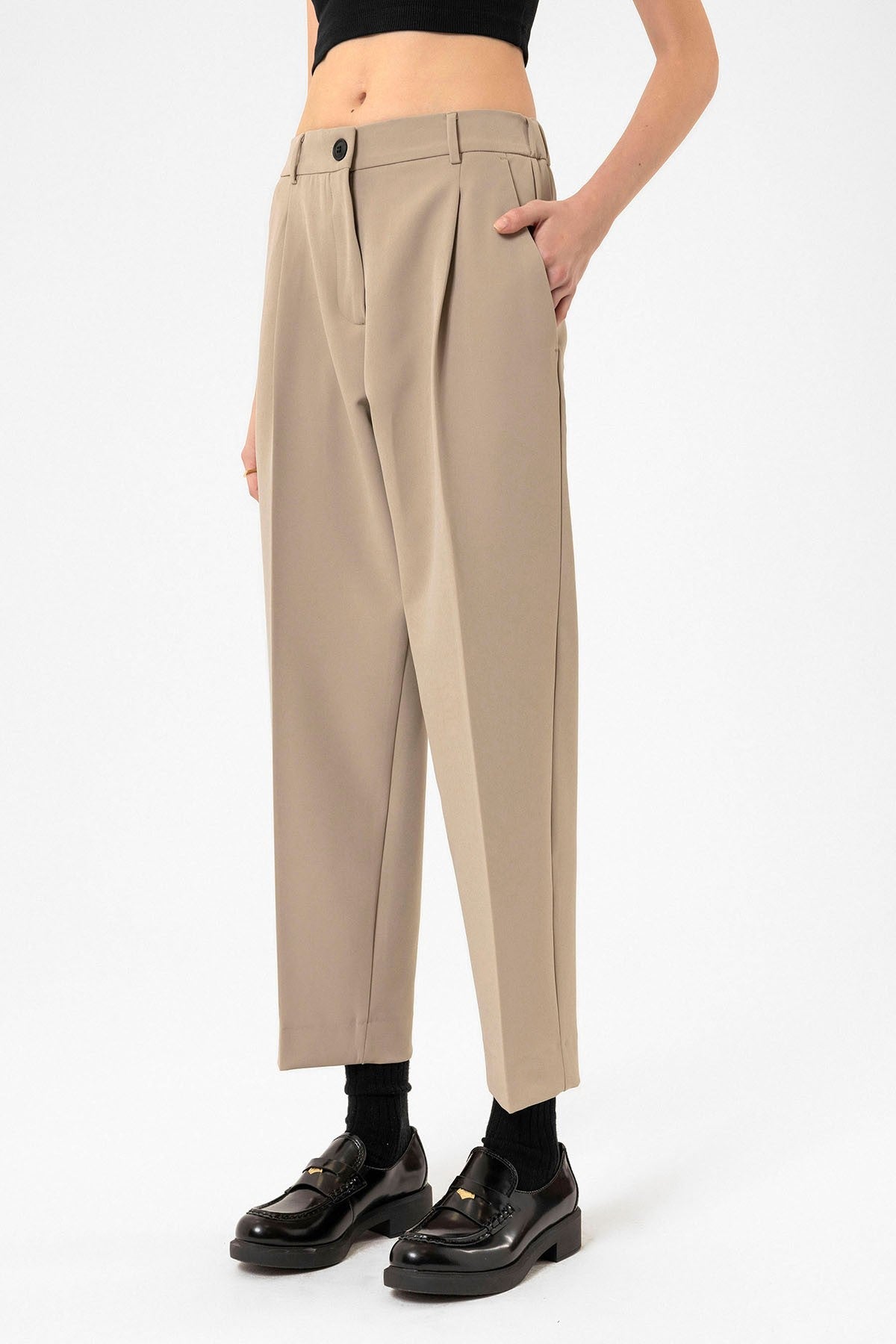 Antioch Kadın Yüksek Bel Straight Fit Kısa Pantolon