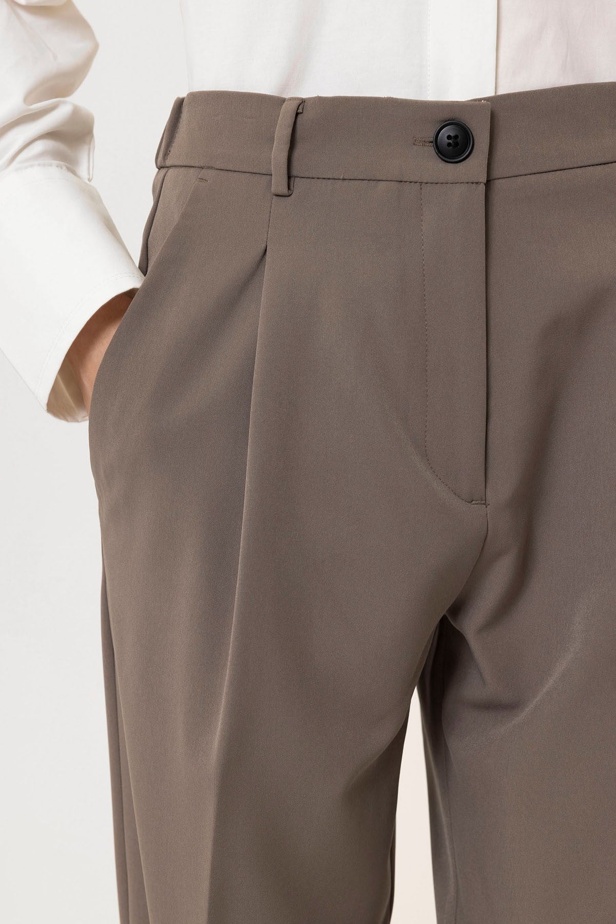 Antioch Kadın Yüksek Bel Straight Fit Kısa Pantolon