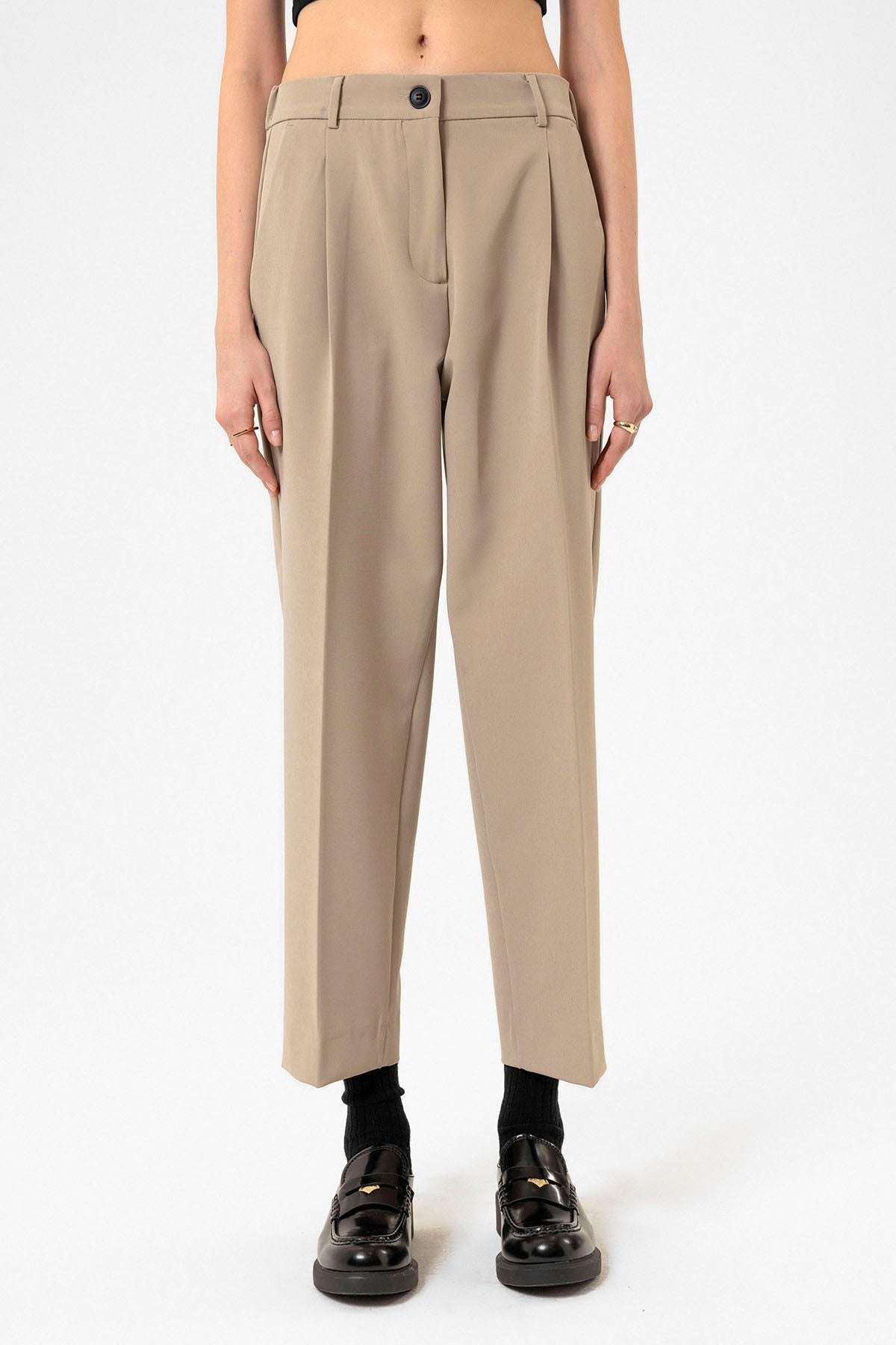 Antioch Kadın Yüksek Bel Straight Fit Kısa Pantolon