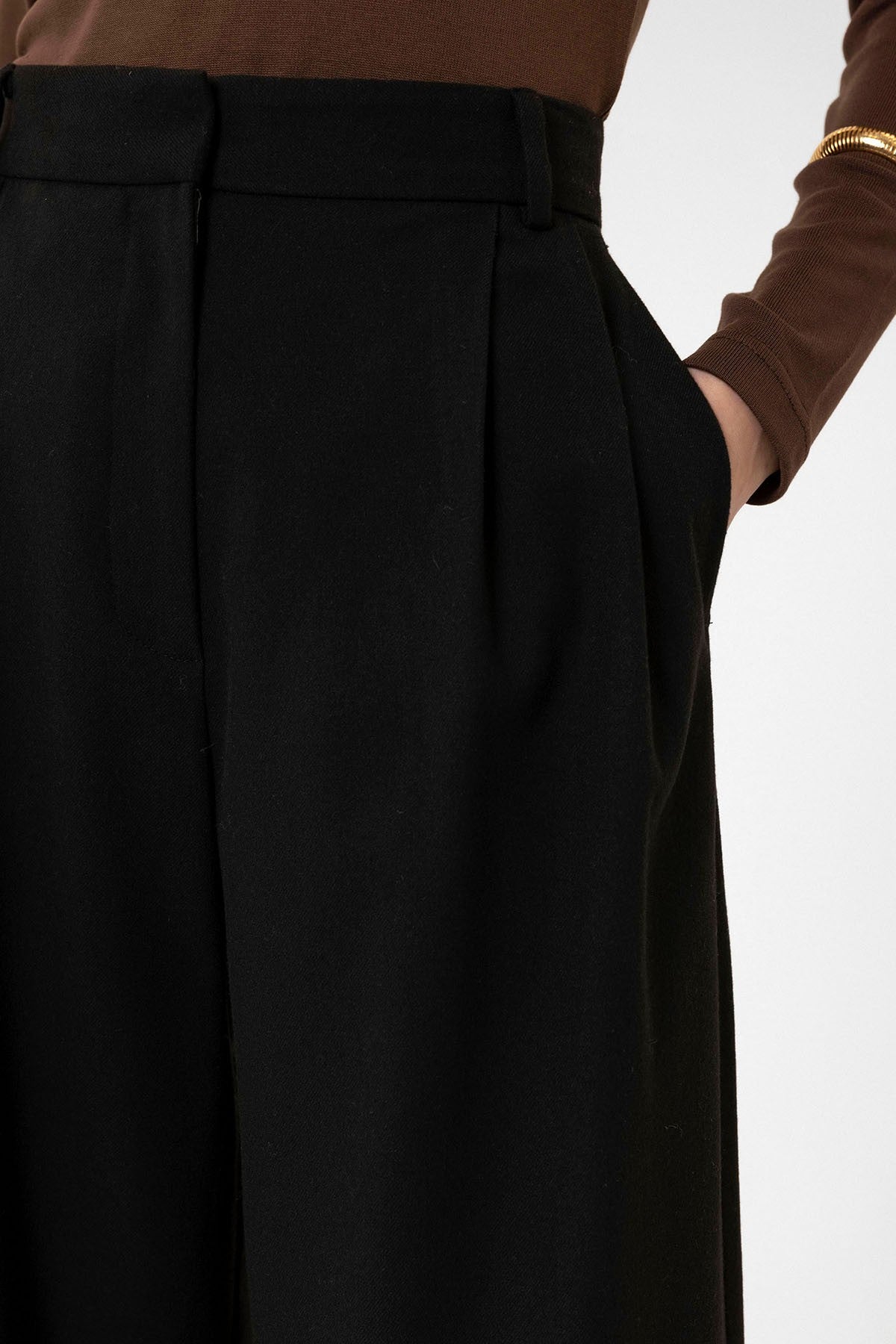 Kadın Yüksek Bel Pens Detaylı Straight Fit Pantolon