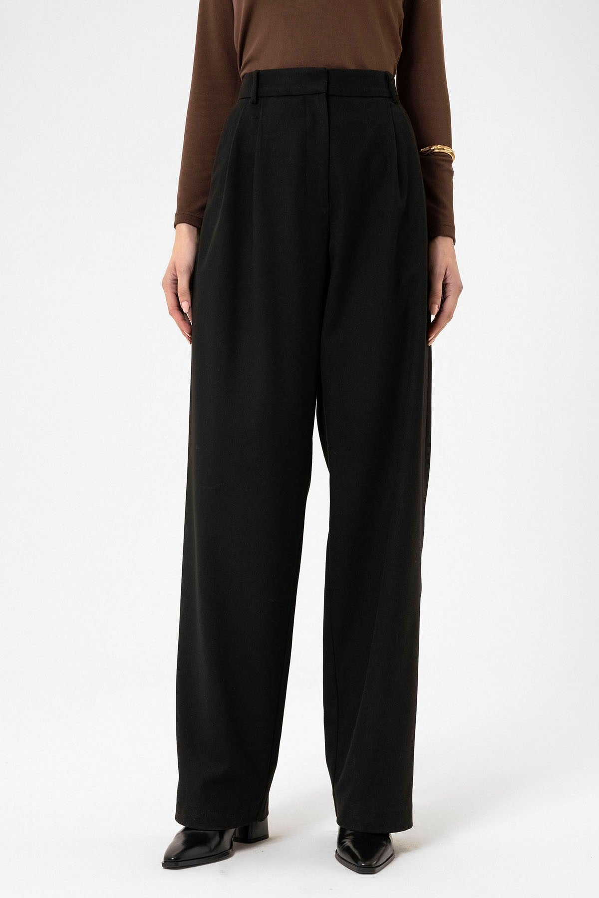 Kadın Yüksek Bel Pens Detaylı Straight Fit Pantolon