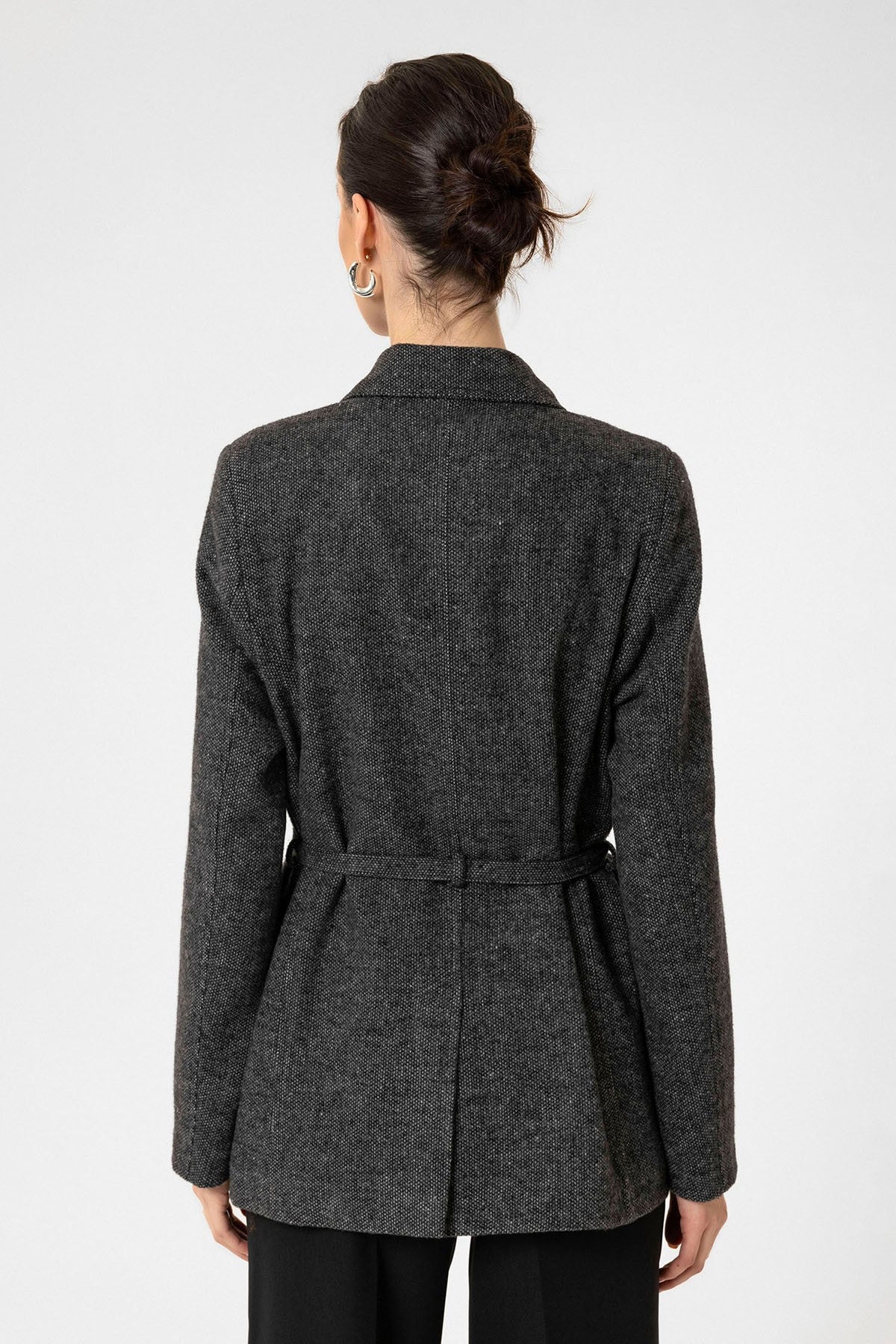 Antioch Kadın Kemerli Dokulu Blazer Ceket