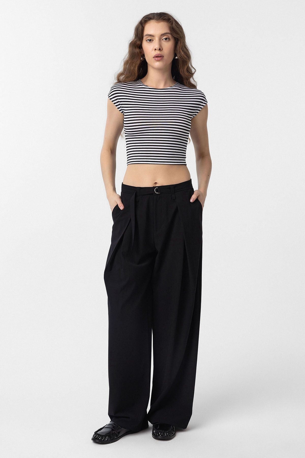 Antioch Crop Fit Çizgili Kadın T-Shirt