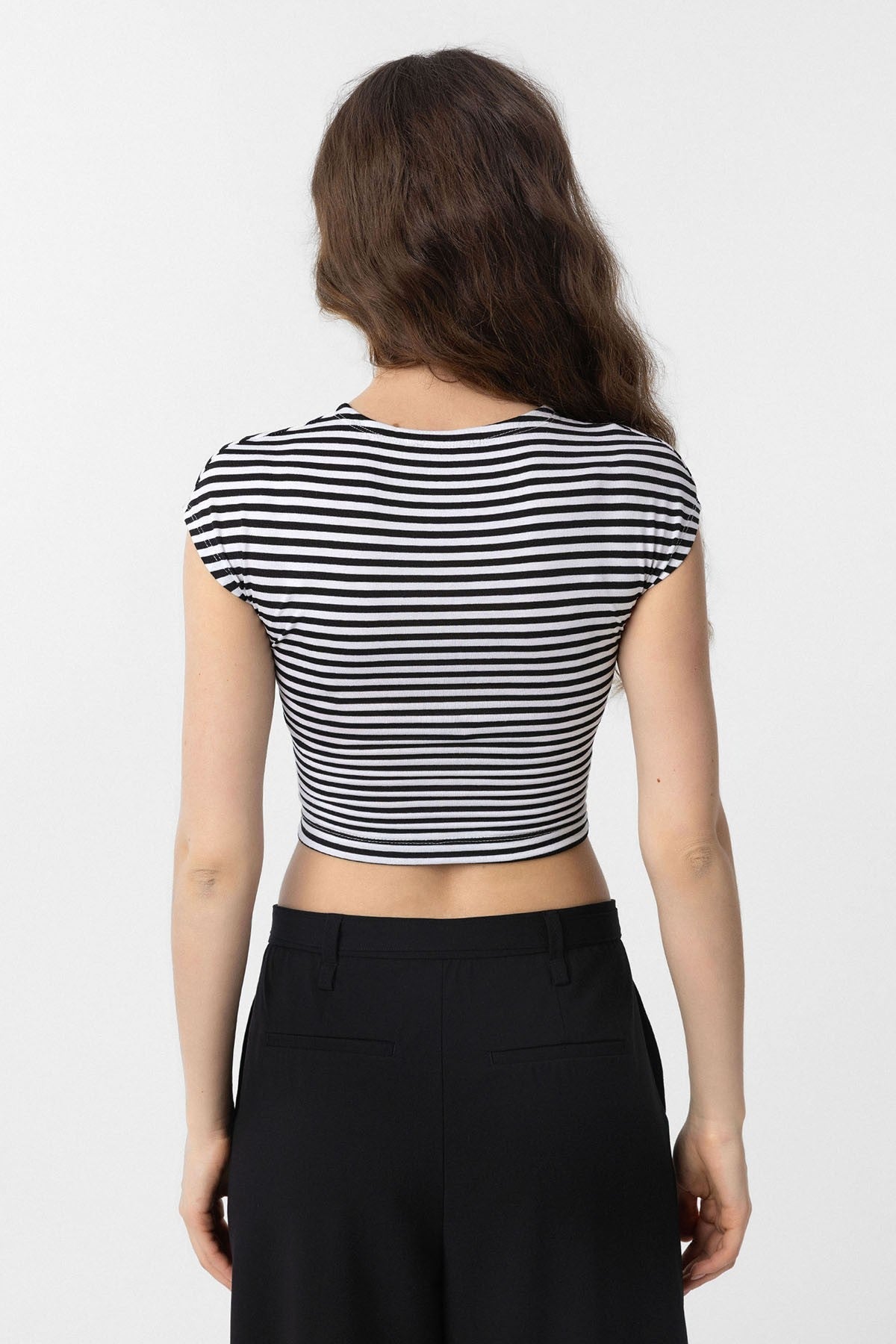 Antioch Crop Fit Çizgili Kadın T-Shirt