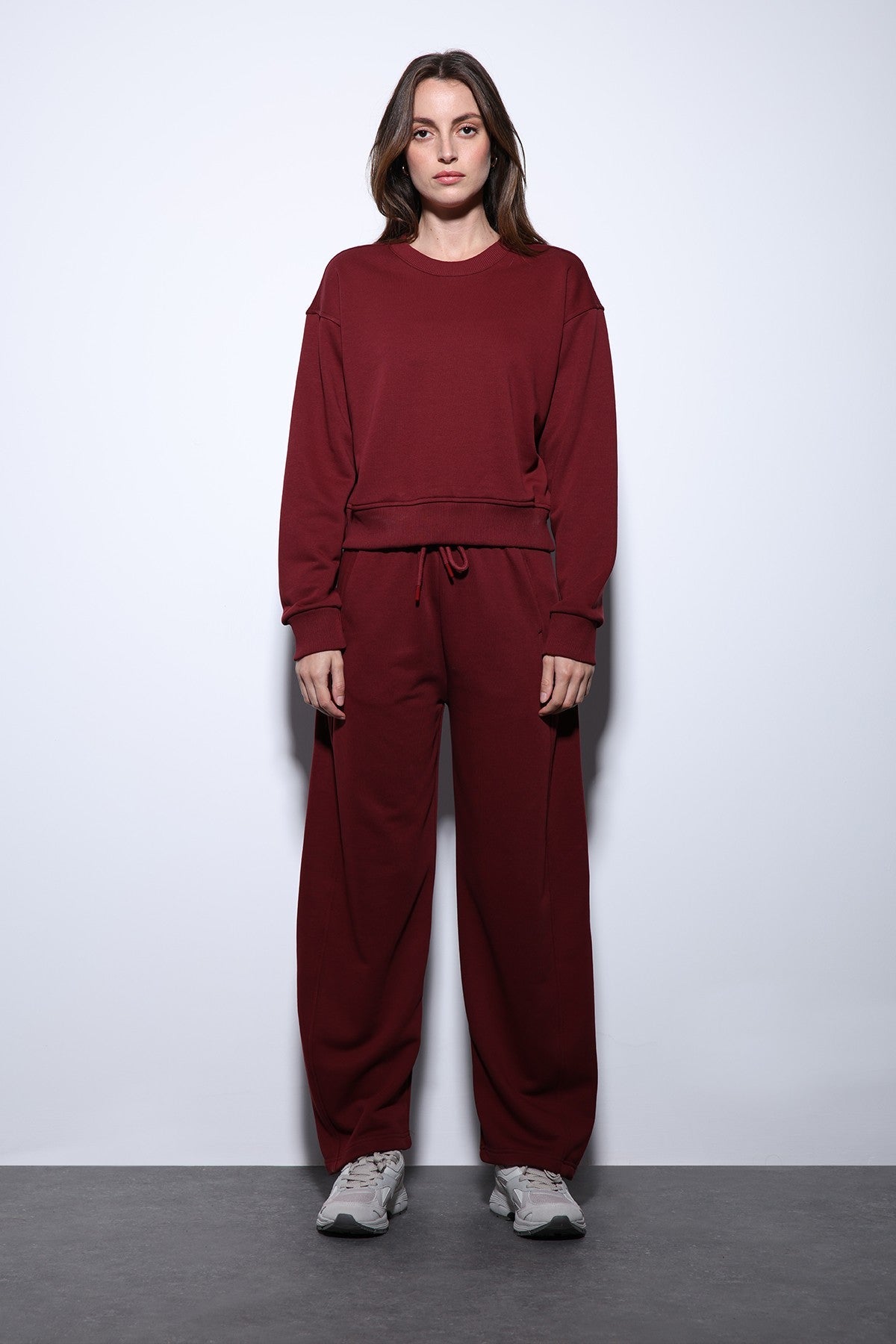 Antioch Basic Kadın Sweatshirt