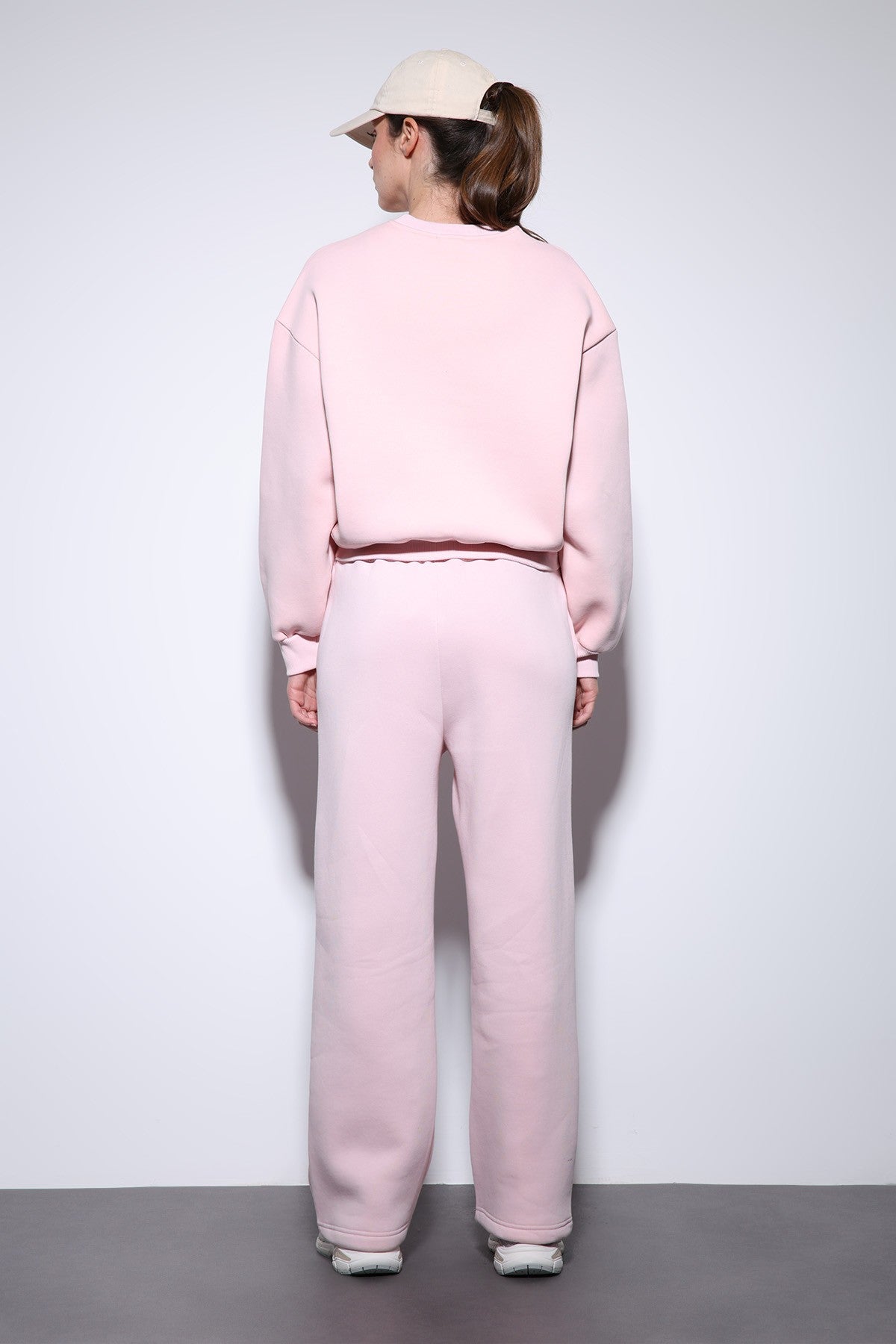 Antioch Basic Kadın Sweatshirt