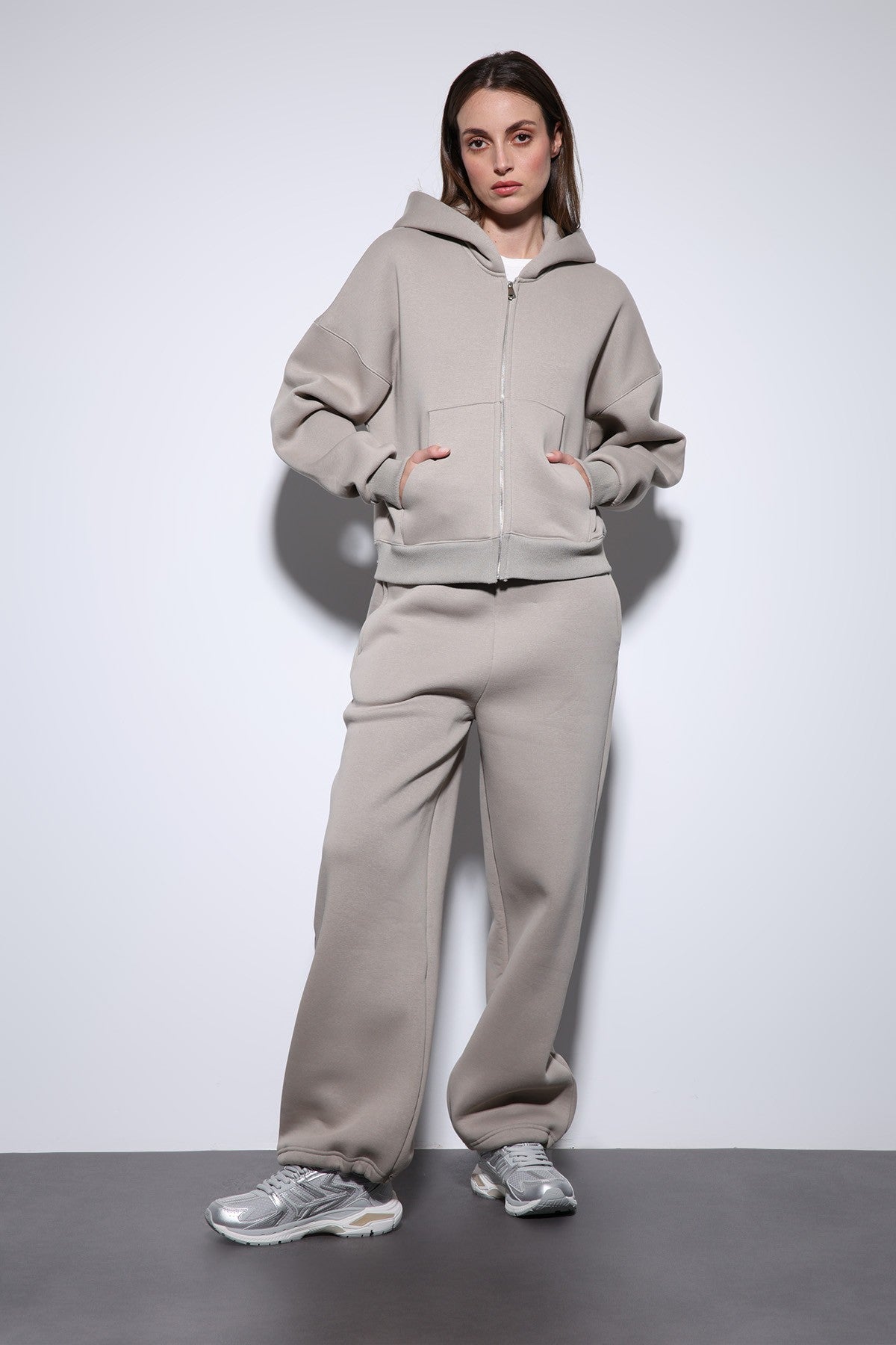 Antioch Fermuarlı Kapüşonlu Kadın Sweatshirt