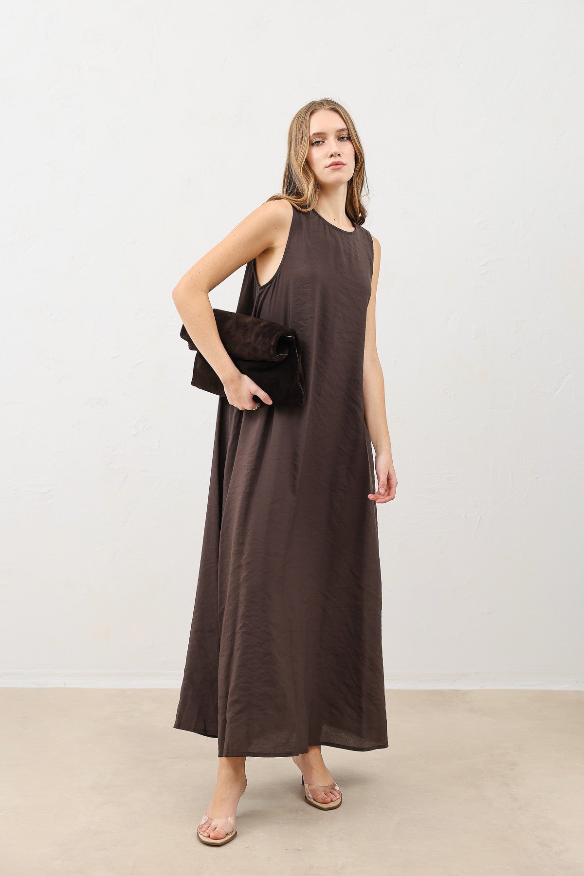 Antioch Dökümlü Halter Yaka Midi Elbise