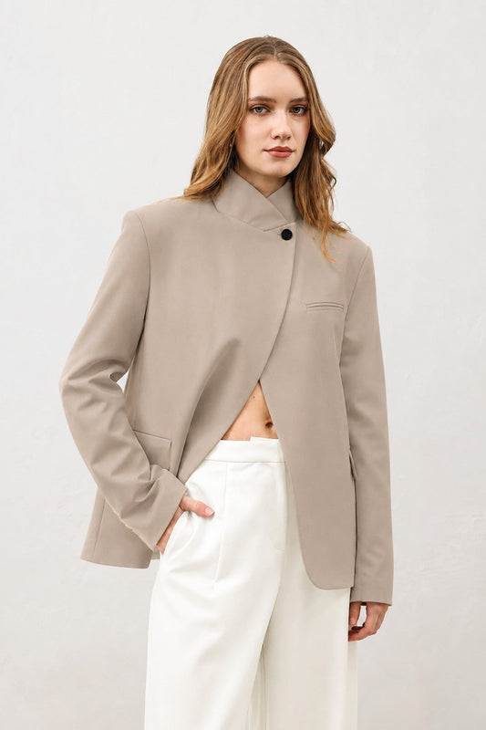Dik Yaka Kadın Blazer Ceket