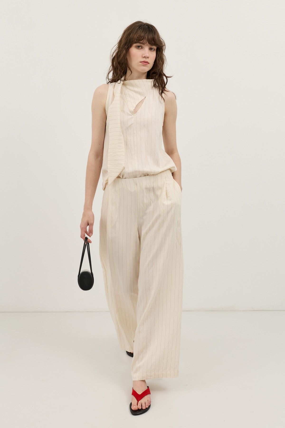 Krem Şal Yaka Çizgili Kadın Takım